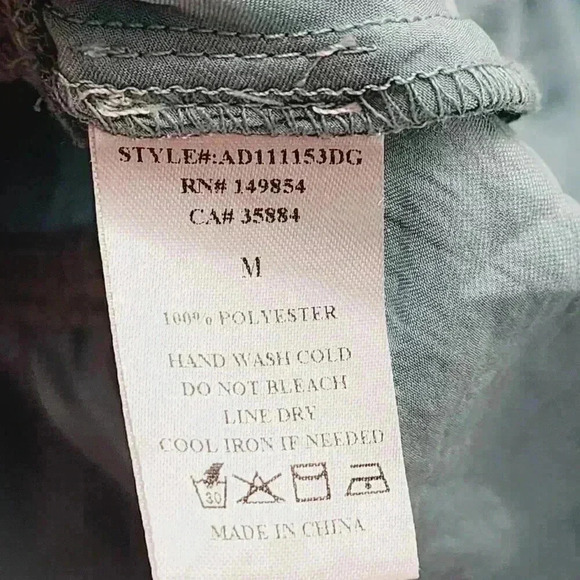 Sadie & Sage Wrap Long Flare Sleeve Crop Chiffon Top Size M. 9552P - Picture 7 of 8